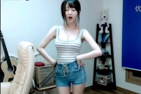 网红嫩模视频下载,揭秘网络红人的魅力瞬间