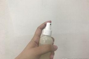 辣椒水的图片,辣眼睛！辣椒水挑战视觉极限